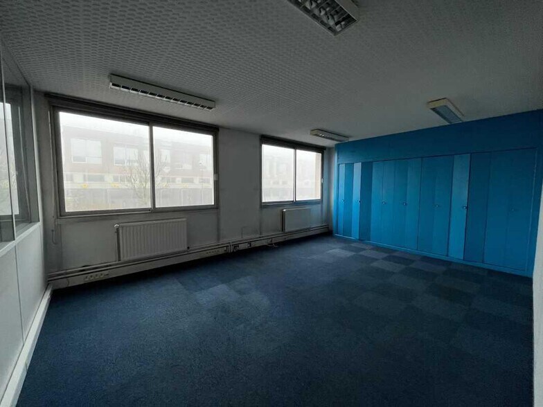 Bureau dans Arras à louer - Photo de l’immeuble – Image 2 sur 5