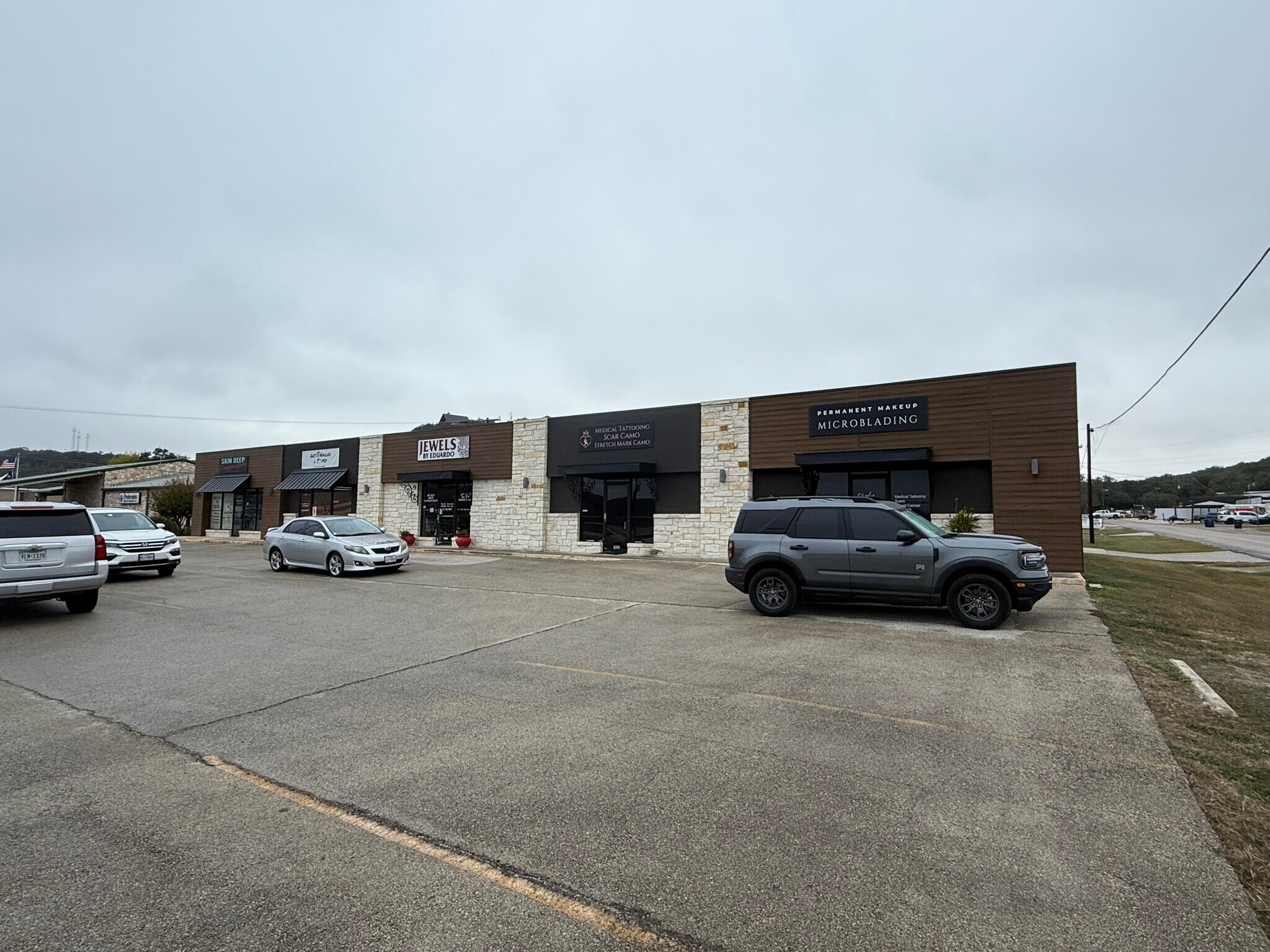 1500 FM 2673, Canyon Lake, TX à louer Photo de l’immeuble– Image 1 sur 10