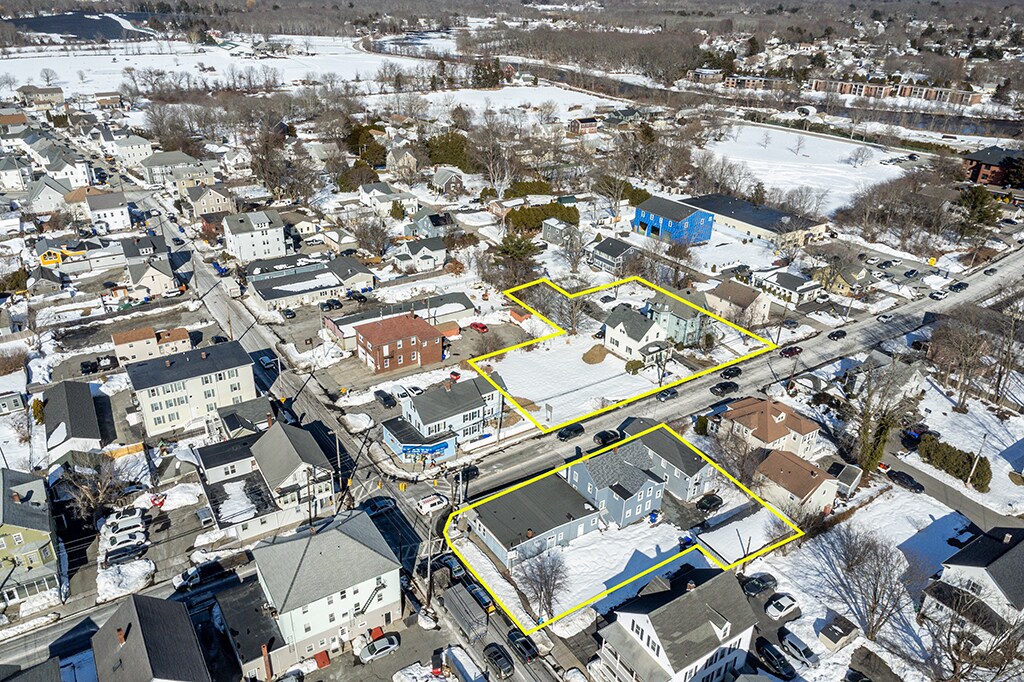 388 Child St, Warren, RI à vendre Photo principale– Image 1 sur 63