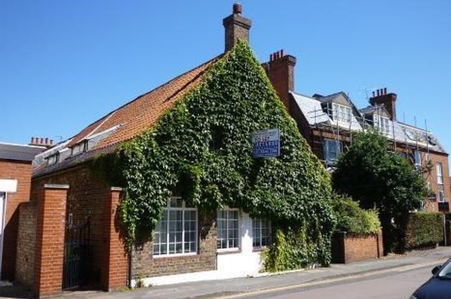 18 Lower Teddington Rd, Kingston Upon Thames à vendre - Photo principale – Image 1 sur 5