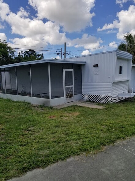 512 Braginton St, Clearwater, FL à vendre - Photo de l’immeuble – Image 3 sur 29