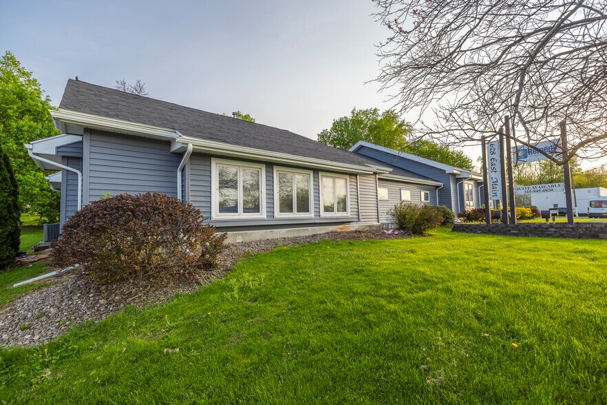 628 E Main St, Palmyra, NY à vendre - Photo de l’immeuble – Image 2 sur 11