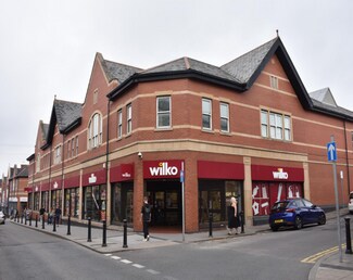 Plus de détails pour 59-71 Holton Rd, Barry - Local commercial à vendre