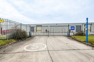 Touchet Hall Rd, Manchester à louer Photo intérieure– Image 2 sur 3