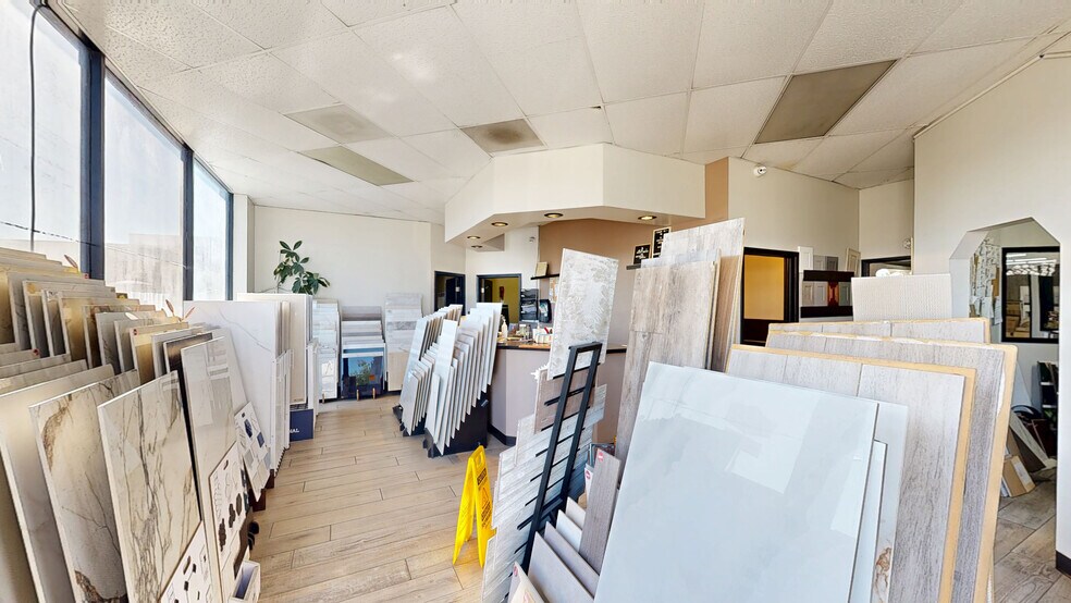 110 N Washburn Cir, Corona, CA à louer - Numérisation 3D Matterport – Image 2 sur 10