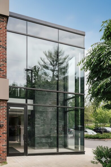 355 Main St, Armonk, NY à louer - Photo de l’immeuble – Image 3 sur 26