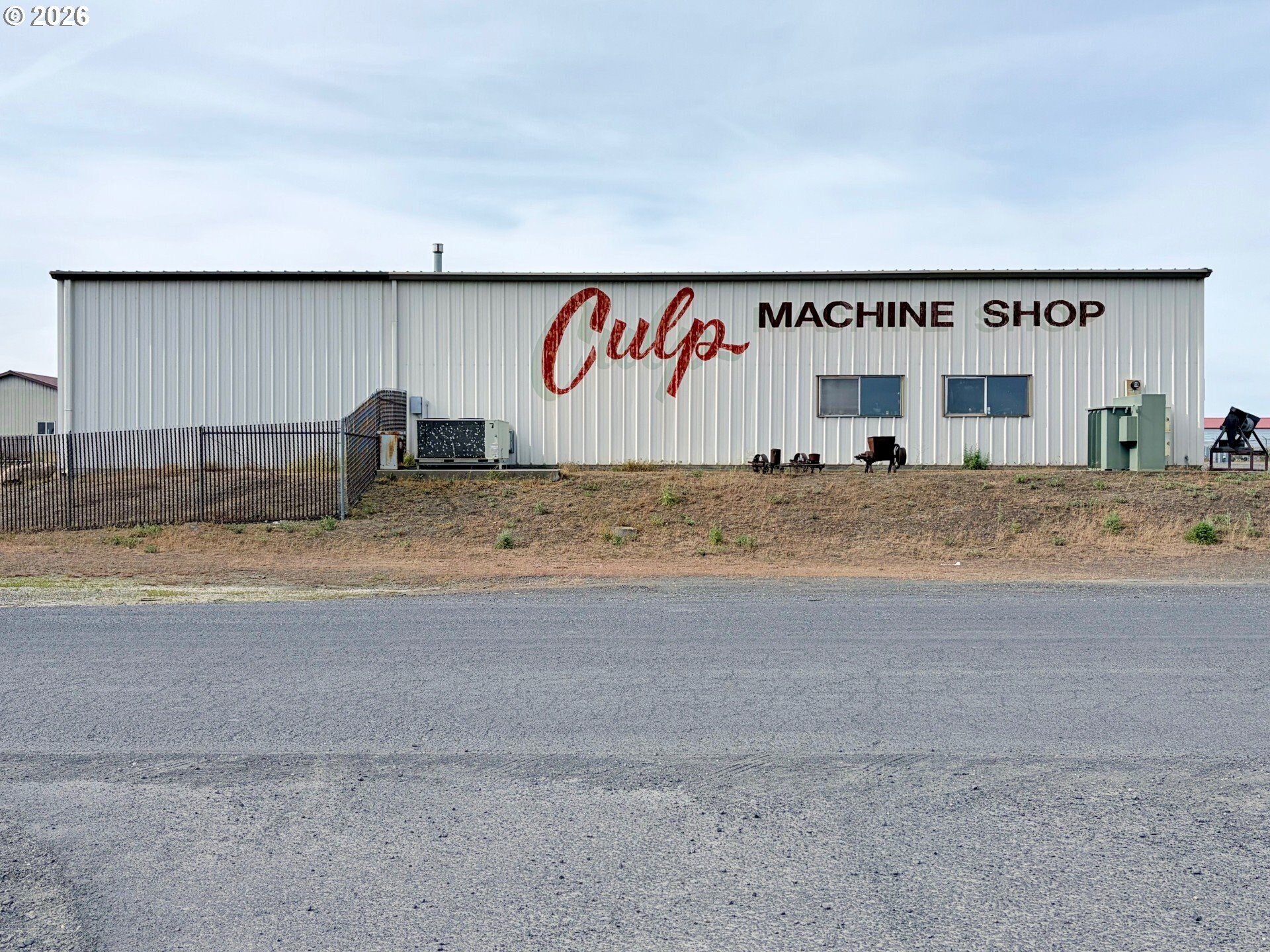 30565 Oldfield St, Hermiston, OR à vendre Photo principale– Image 1 sur 10