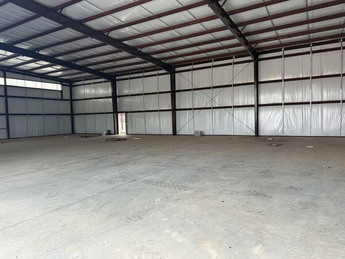 16313 North Fwy 28, Houston, TX à louer Photo intérieure– Image 1 sur 2