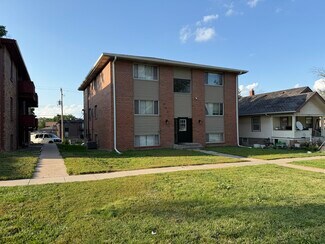 Plus de détails pour 1942 G St, Lincoln, NE - Logement à vendre