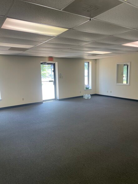 3766 Halls Mill Rd, Mobile, AL à louer - Photo de l’immeuble – Image 3 sur 12