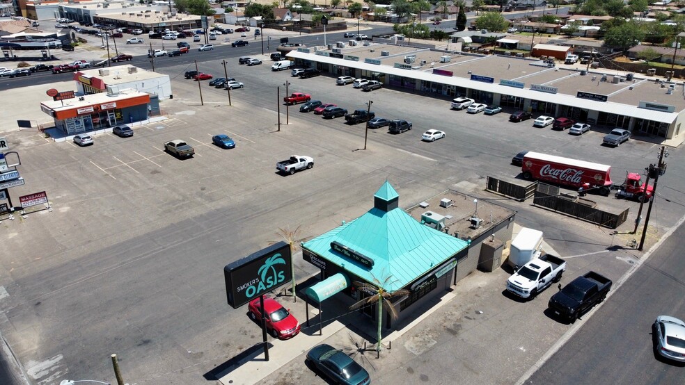 2624 N Grandview Ave, Odessa, TX à louer - Photo de l’immeuble – Image 3 sur 6