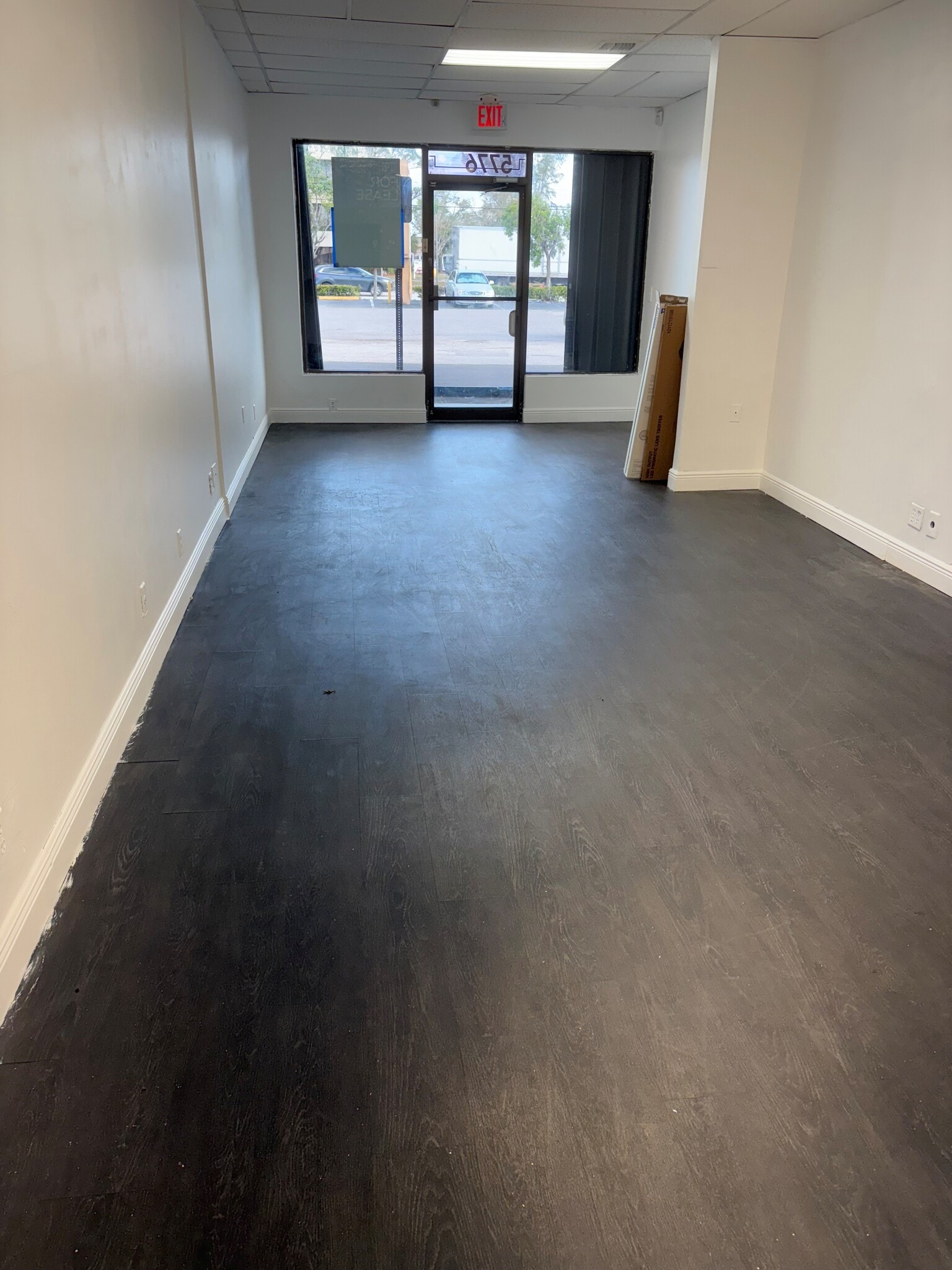 5750-5784 Okeechobee Blvd, West Palm Beach, FL à louer Photo intérieure– Image 1 sur 4