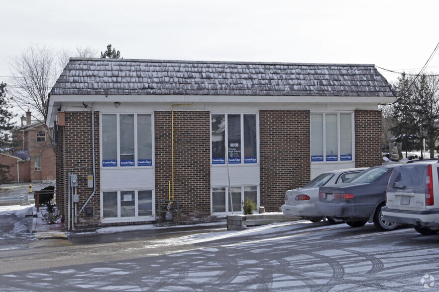 5873 Hwy-7, Markham, ON à louer - Photo de l’immeuble – Image 3 sur 3
