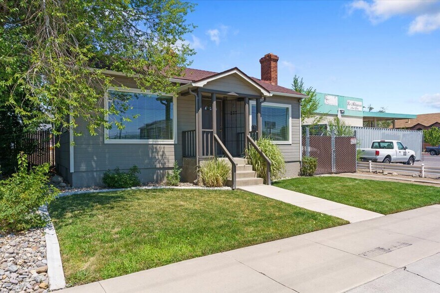277 Vassar St, Reno, NV à vendre - Photo de l’immeuble – Image 2 sur 30
