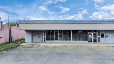 644-650 S Hwy 6, Houston, TX à louer Photo de l’immeuble– Image 1 sur 17