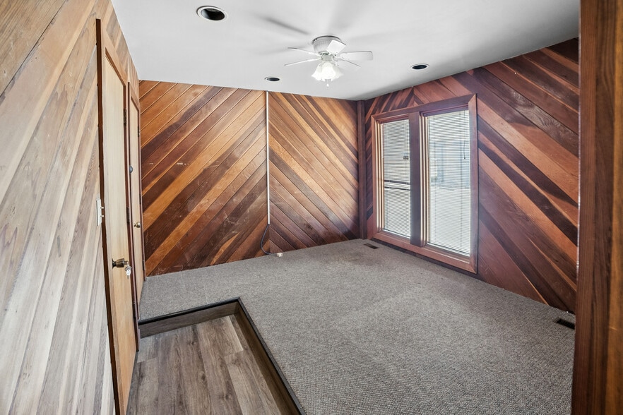 515 N Summit St, Arkansas City, KS à louer - Photo intérieure – Image 2 sur 7