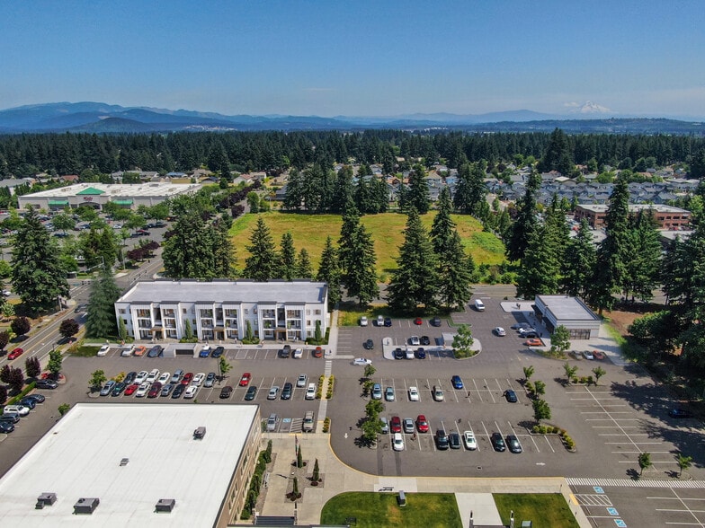NE 136th Ave, Vancouver, WA à vendre - Photo de l’immeuble – Image 3 sur 4