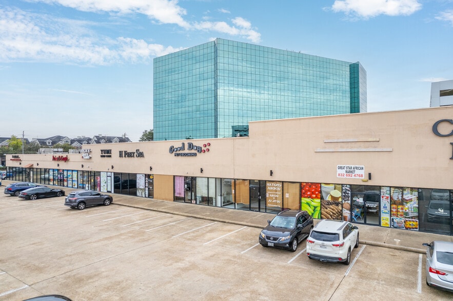 Woodland Park Center - Local commercial
