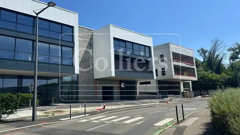 334 Chemin De Champivost, Limonest à vendre - Photo de l’immeuble – Image 1 sur 3