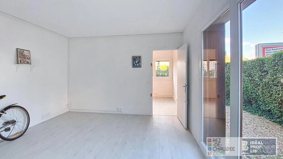 Bureau dans Bagnolet à vendre - Photo de l’immeuble – Image 2 sur 11