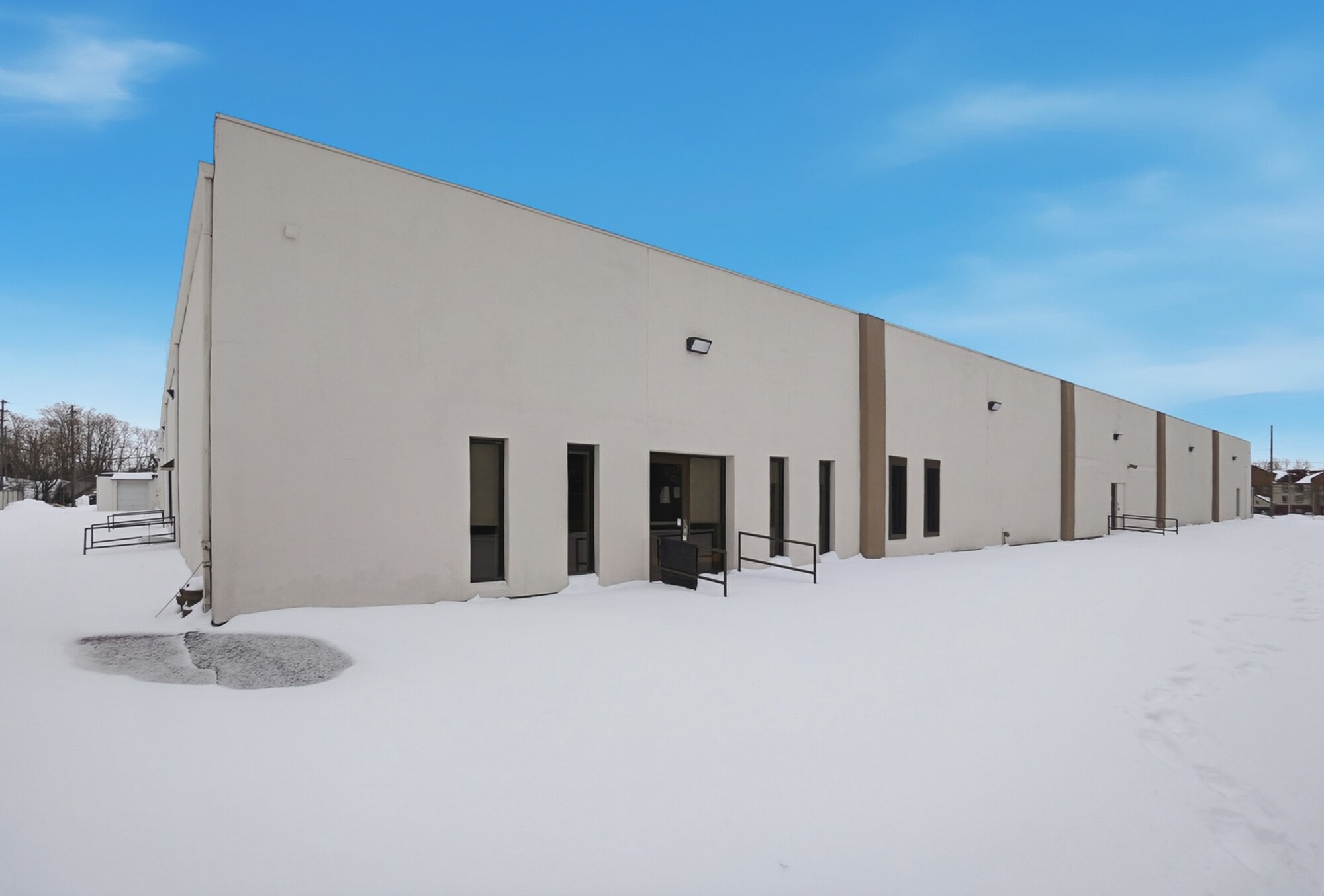 110 W Leffel Ln, Springfield, OH à louer Photo principale– Image 1 sur 27