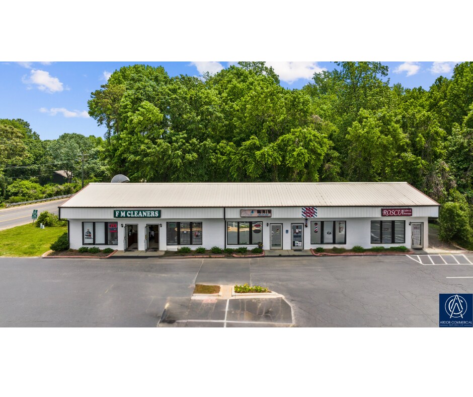 818 Tom Hall St, Fort Mill, SC à louer Photo principale– Image 1 sur 7