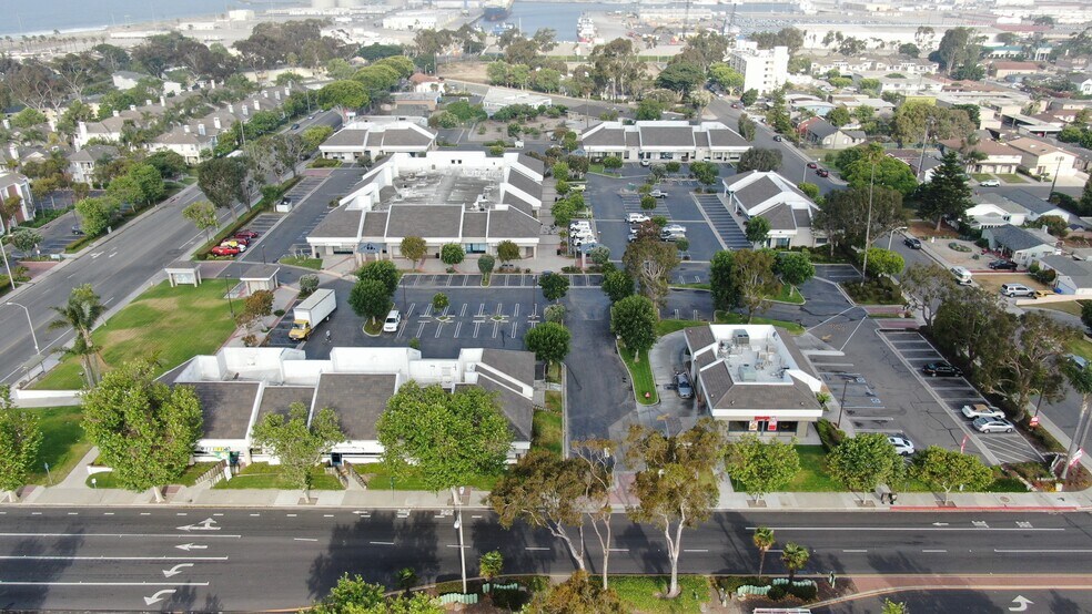 301 E Port Hueneme Rd, Port Hueneme, CA à louer - Photo de l’immeuble – Image 1 sur 5