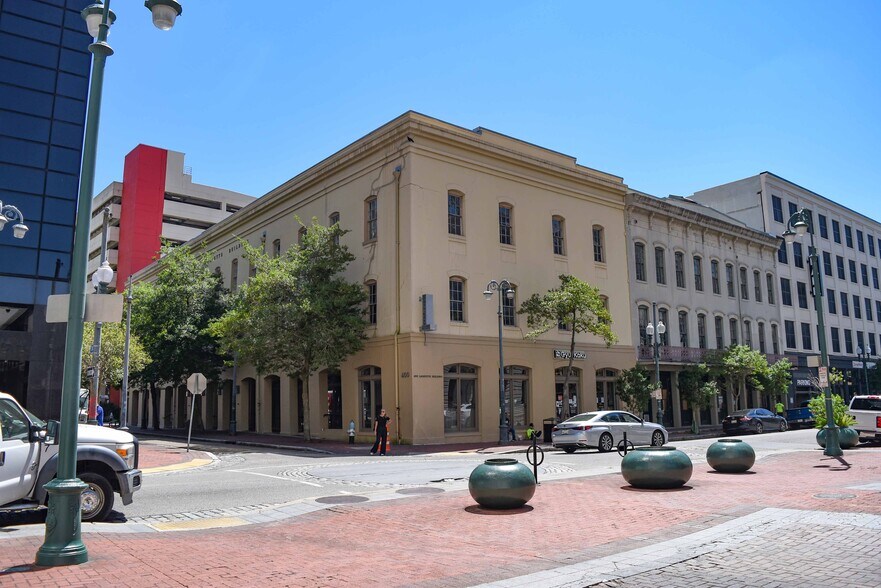 400 Lafayette St, New Orleans, LA à louer - Photo de l’immeuble – Image 2 sur 12