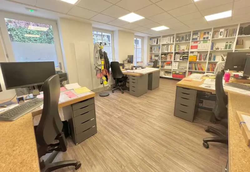 Bureau dans Paris à vendre - Photo de l’immeuble – Image 1 sur 6