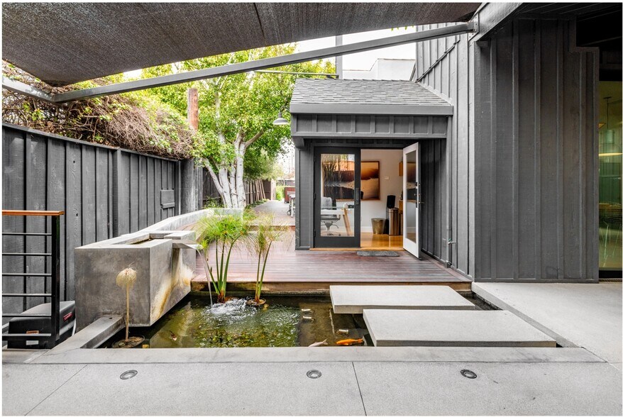 1746 Abbot Kinney Blvd, Venice, CA à louer - Photo de l’immeuble – Image 2 sur 15