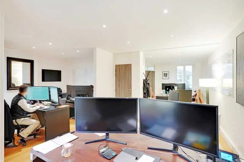 Bureau dans Paris à louer - Photo de l’immeuble – Image 3 sur 12
