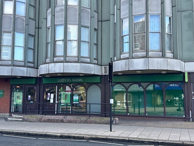 21-25 Station Ln, Hornchurch à vendre - Photo de l’immeuble – Image 2 sur 8