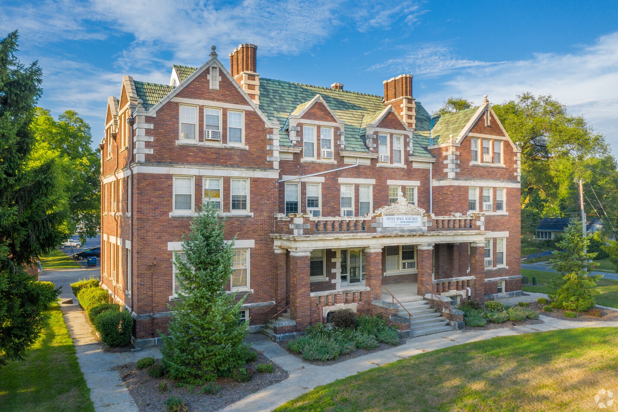 541 W Wooster St, Bowling Green, OH à louer Photo de l’immeuble– Image 1 sur 7