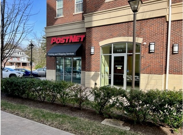 100 Campus Town Cir, Ewing, NJ à louer - Photo de l’immeuble – Image 2 sur 7