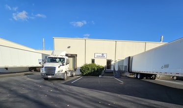 125 Flanders Rd, Westborough, MA à louer Photo intérieure– Image 2 sur 9