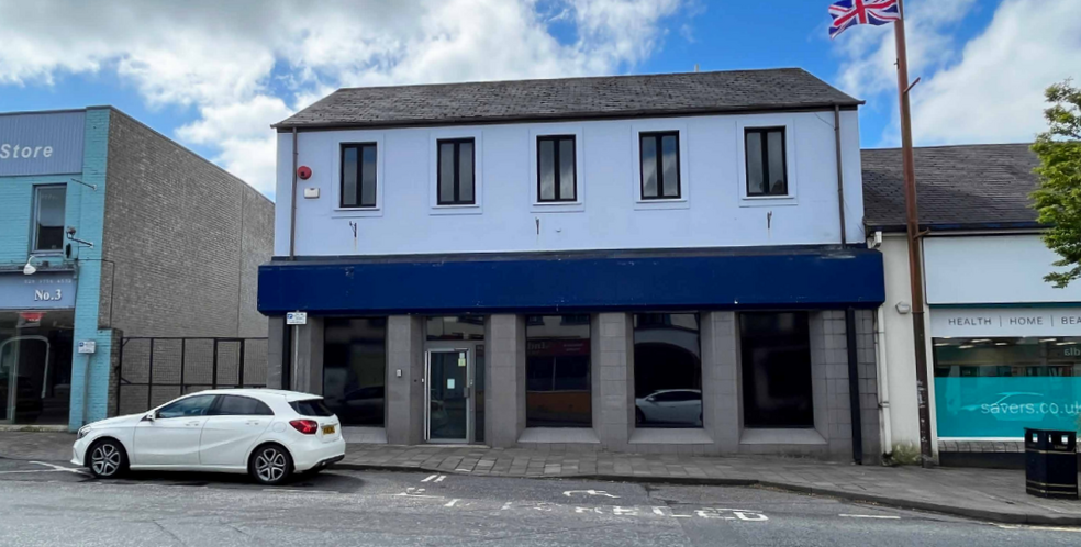 1A Main St, Ballynahinch à vendre - Photo principale – Image 1 sur 1