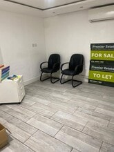 544-570 Ley St, Ilford à louer Photo intérieure– Image 1 sur 8