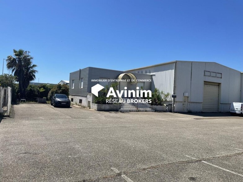 Industriel/Logistique dans Martigues à louer - Photo de l’immeuble – Image 1 sur 8