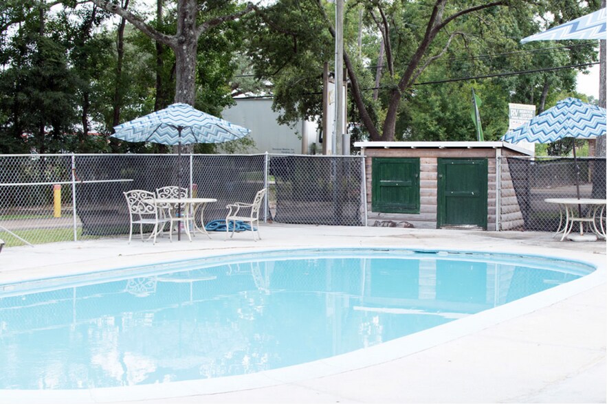 14154 W Club Deluxe Rd, Hammond, LA à vendre - Photo de l’immeuble – Image 2 sur 20