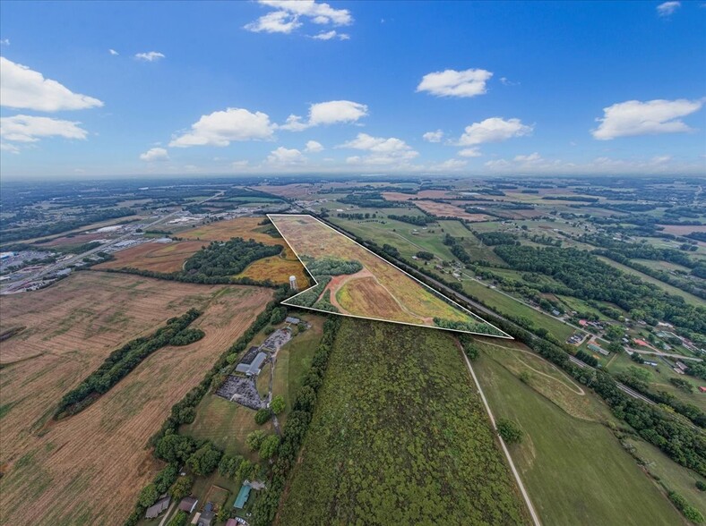 80 AEDC Rd, Decherd, TN à vendre - Photo de l’immeuble – Image 1 sur 1