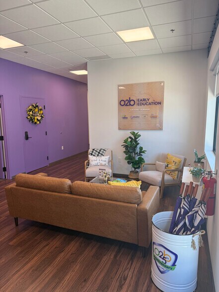 1449 SW 74th Dr, Gainesville, FL à louer - Photo intérieure – Image 2 sur 8