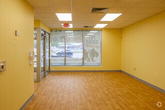 4012-4160 Us-9, Howell, NJ à louer Photo intérieure– Image 2 sur 10