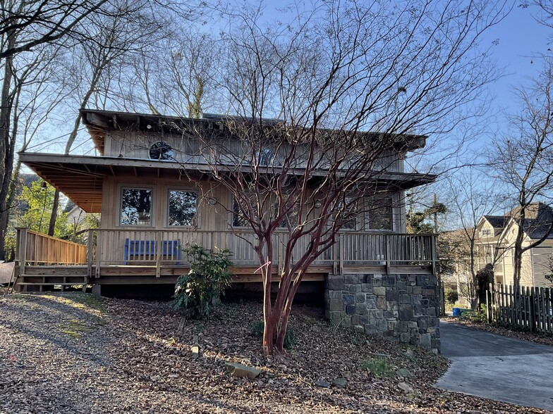 990 Culpepper St NW, Atlanta, GA à louer - Photo de l’immeuble – Image 2 sur 11