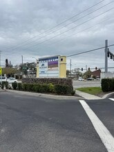 2225 S Babcock St, Melbourne, FL à louer Photo intérieure– Image 2 sur 3