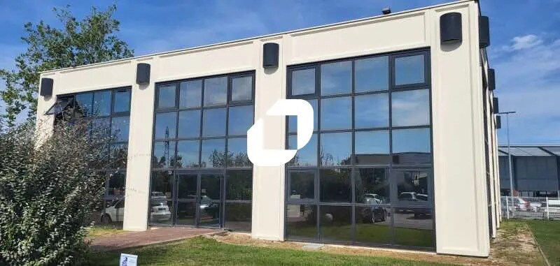 Bureau dans Mérignac à louer - Photo de l’immeuble – Image 1 sur 10