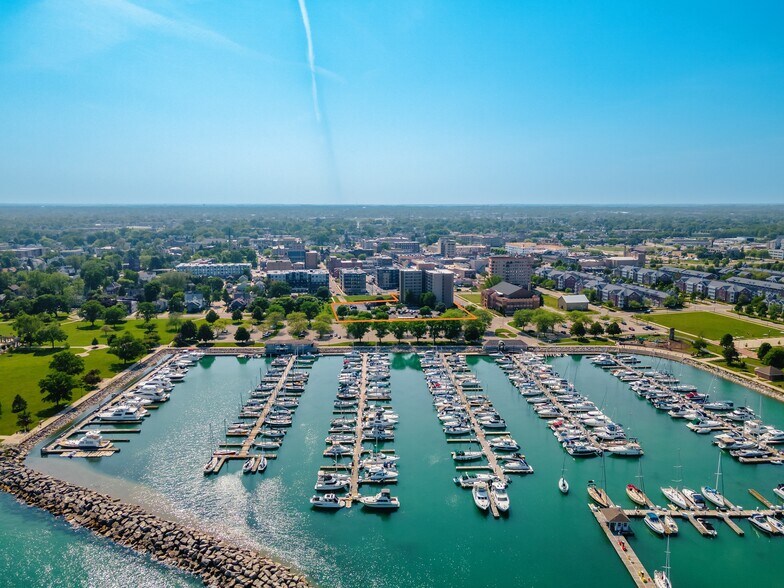 5800 3rd Ave, Kenosha, WI à vendre - Photo de l’immeuble – Image 3 sur 5