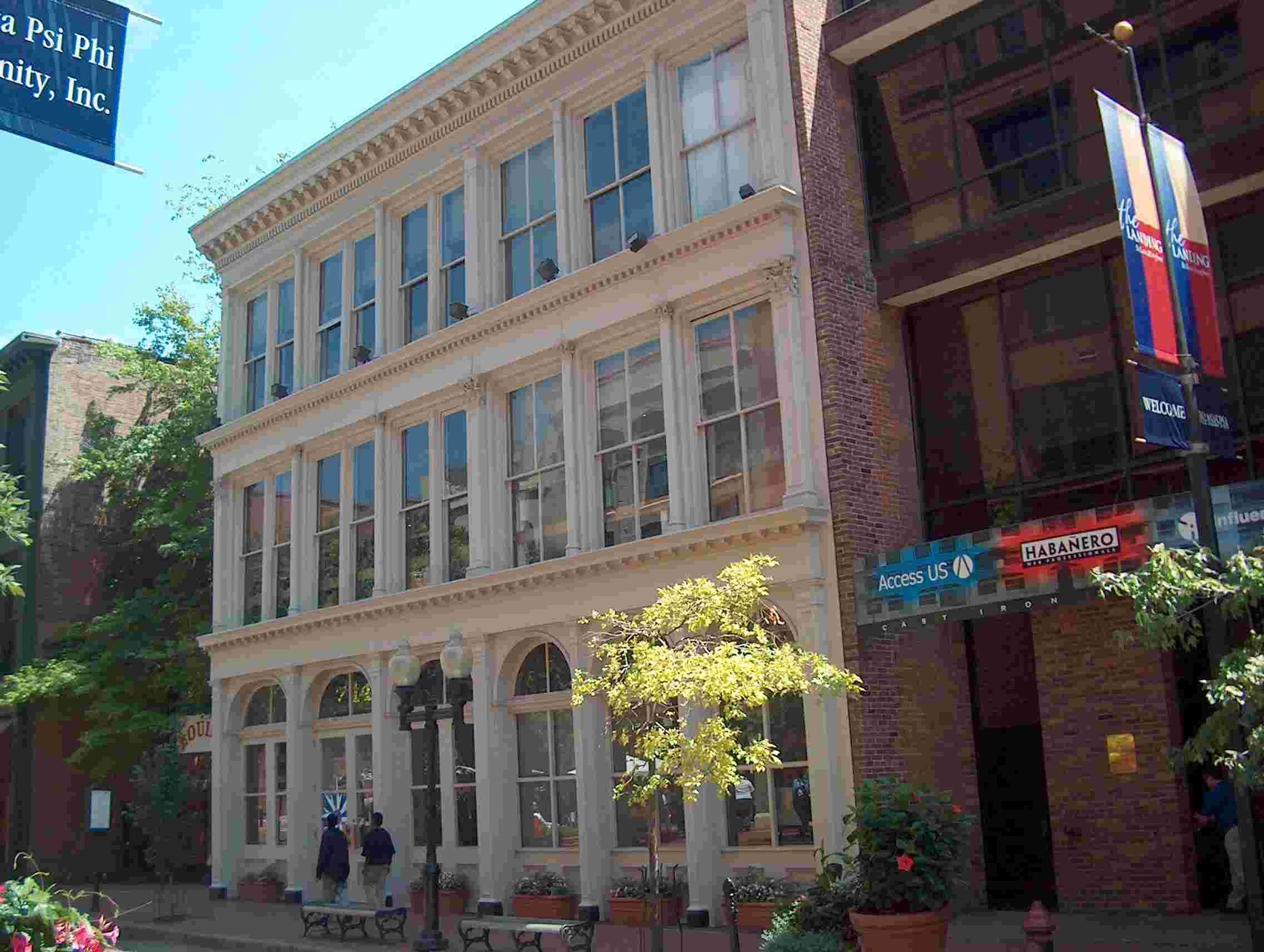 712 N 2nd St, Saint Louis, MO à louer Photo de l’immeuble– Image 1 sur 28