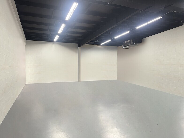 1725 Park Ln S, Jupiter, FL à louer - Photo intérieure – Image 2 sur 12