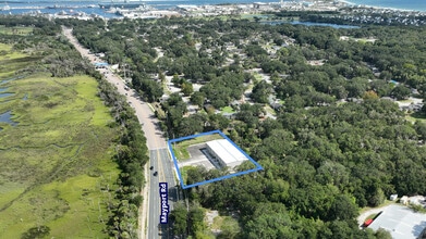 2995 Mayport Rd, Jacksonville, FL à louer Photo de l’immeuble– Image 1 sur 3