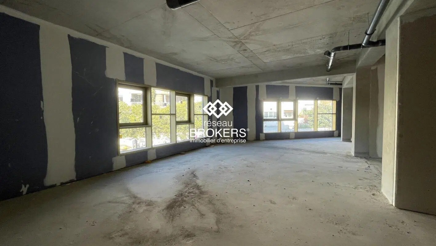 440 Avenue Des Pres D'Arenes, Montpellier à vendre Photo de l’immeuble– Image 1 sur 8